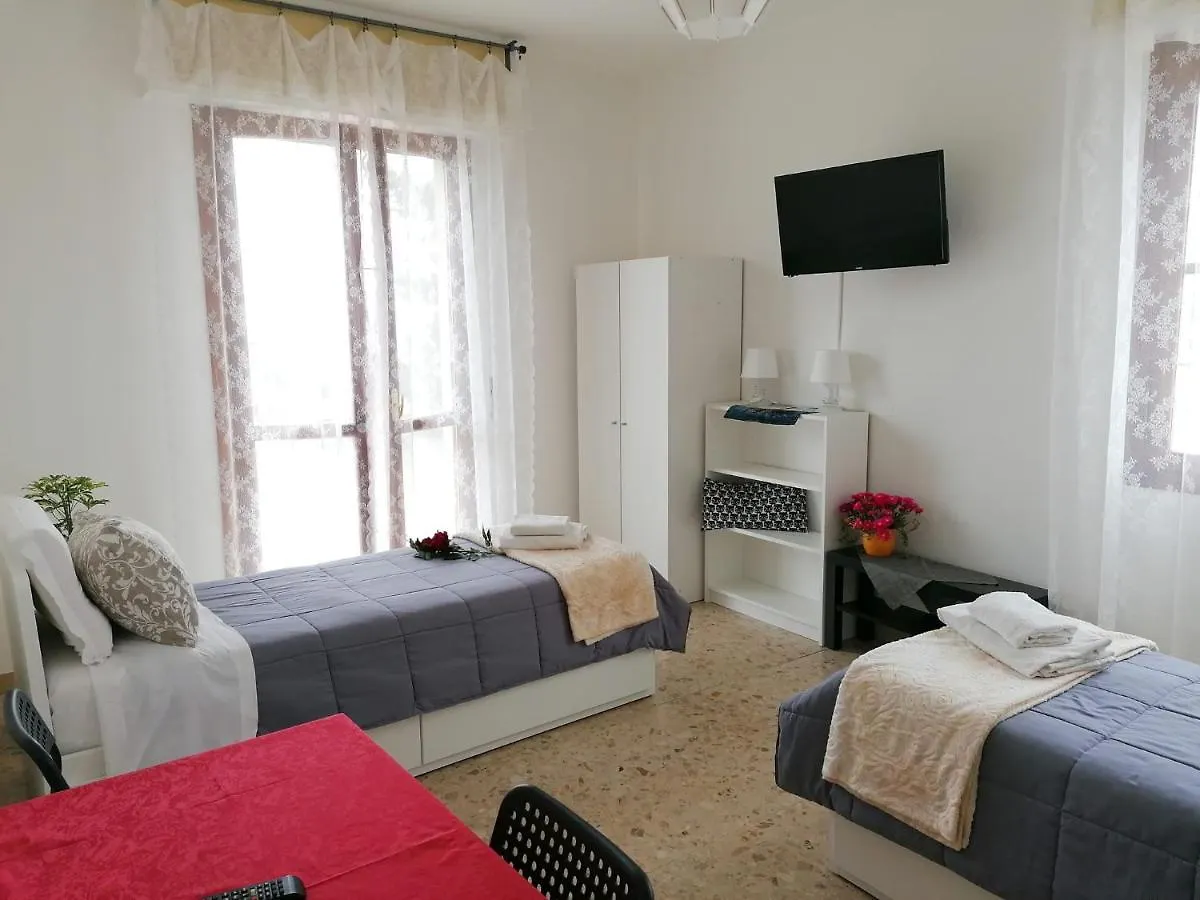 Giuseppe House Apartment Pisa 0*,