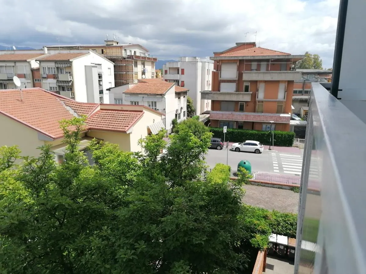 Giuseppe House Apartment Pisa 0*,